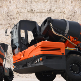 betoniera R30 - AUTOMOTIVE - valerio rivellini - rivellini yacht design - vista laterale